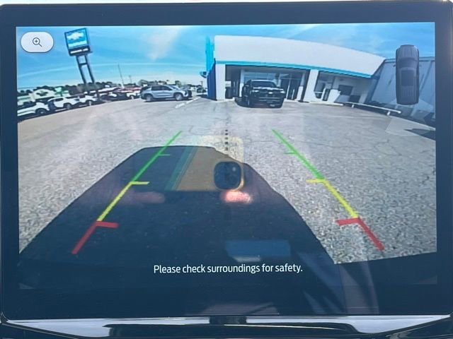 Used 2024 Ford Expedition Max XLT image 10