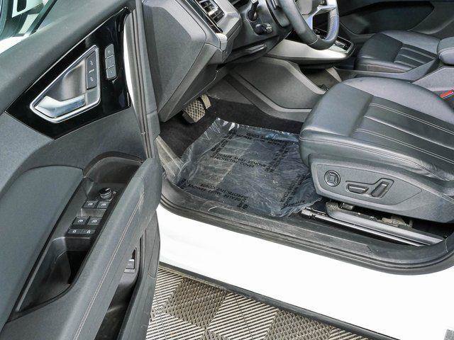 Used 2023 Audi Q4 e-tron Premium Plus w/ Premium Plus AWD/4WD image 8