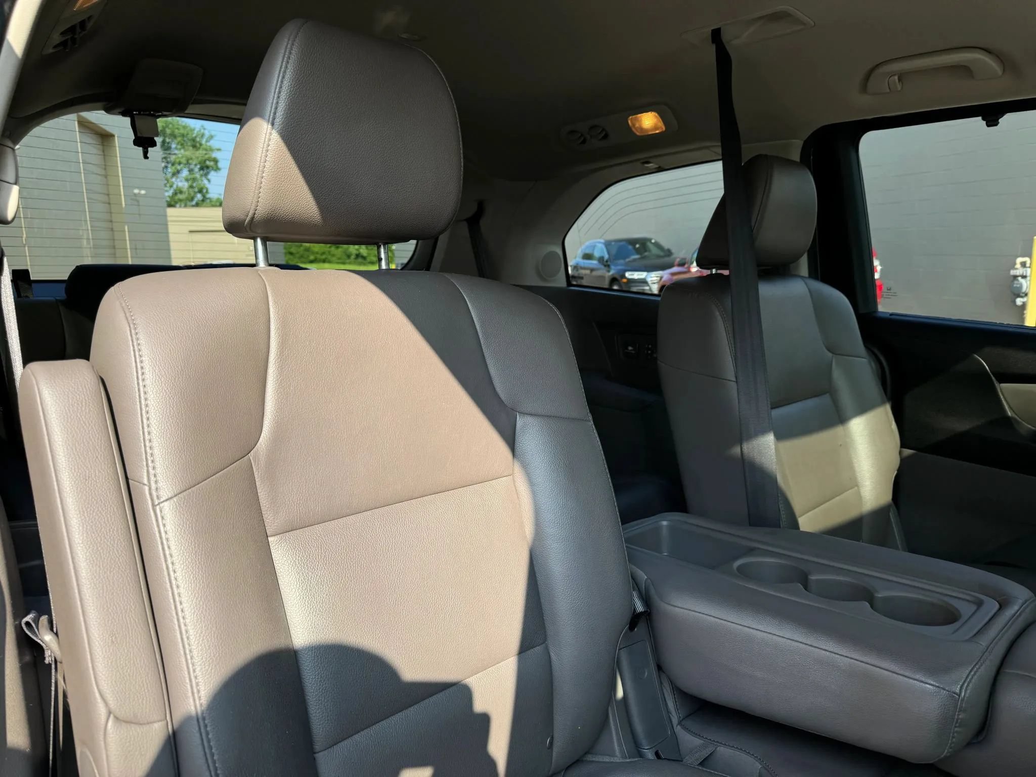 Used 2014 Honda Odyssey Touring image 33