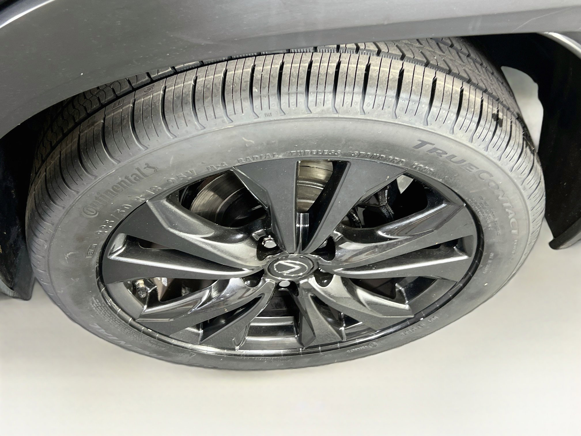 Used 2019 Lexus UX 200 F Sport w/ F Sport Premium Package FWD image 30