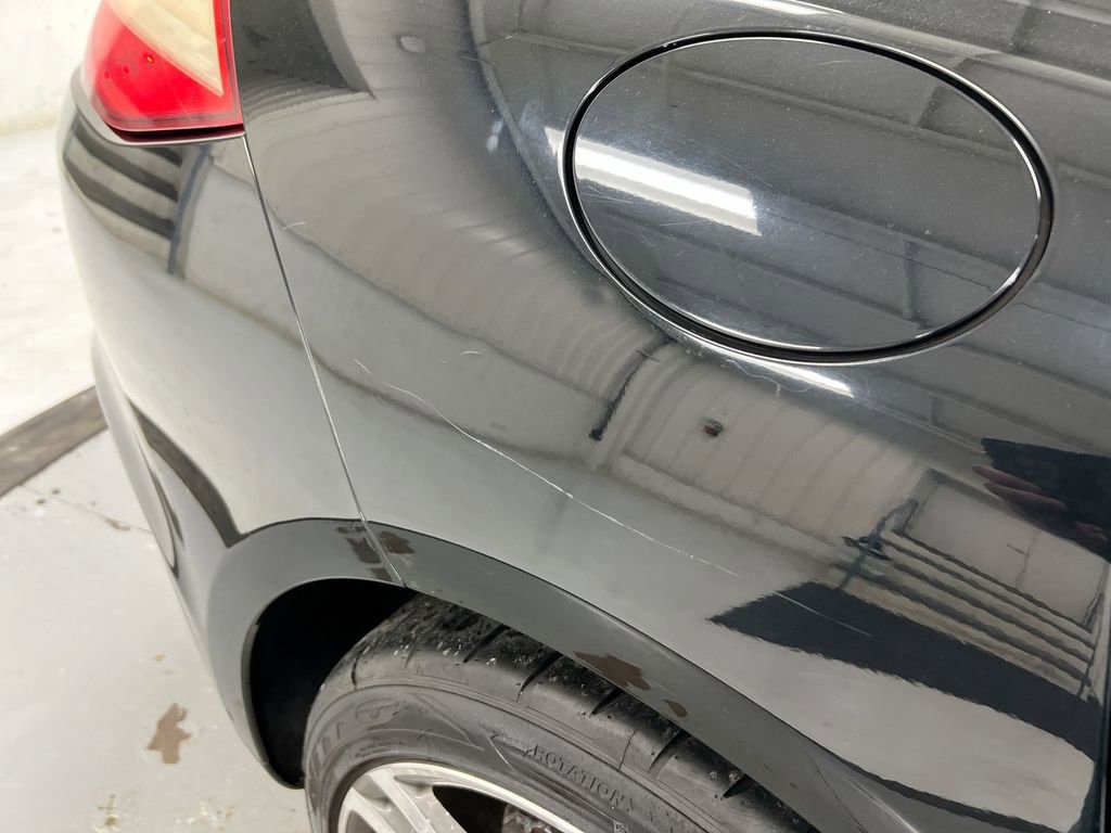 Used 2011 Porsche Panamera 4 AWD/4WD image 28