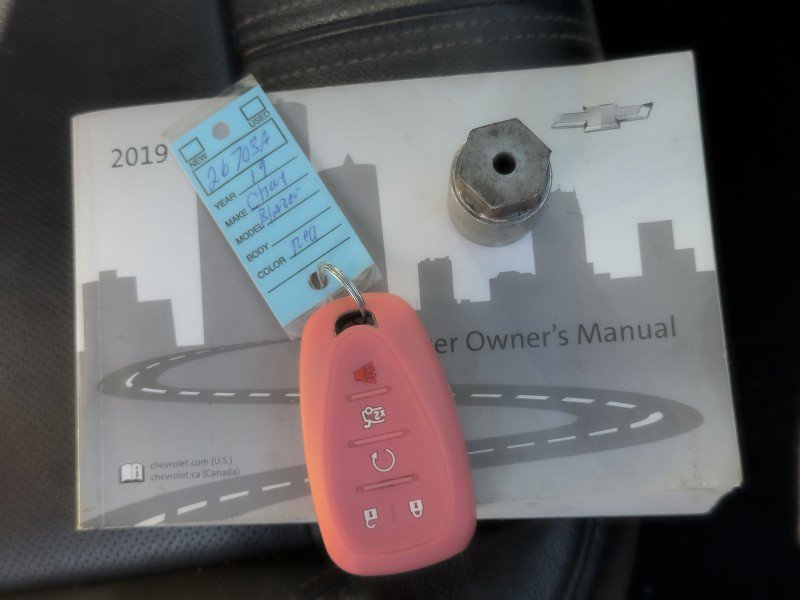 Used 2019 Chevrolet Blazer LT w/ Sun and Wheels Package image 40