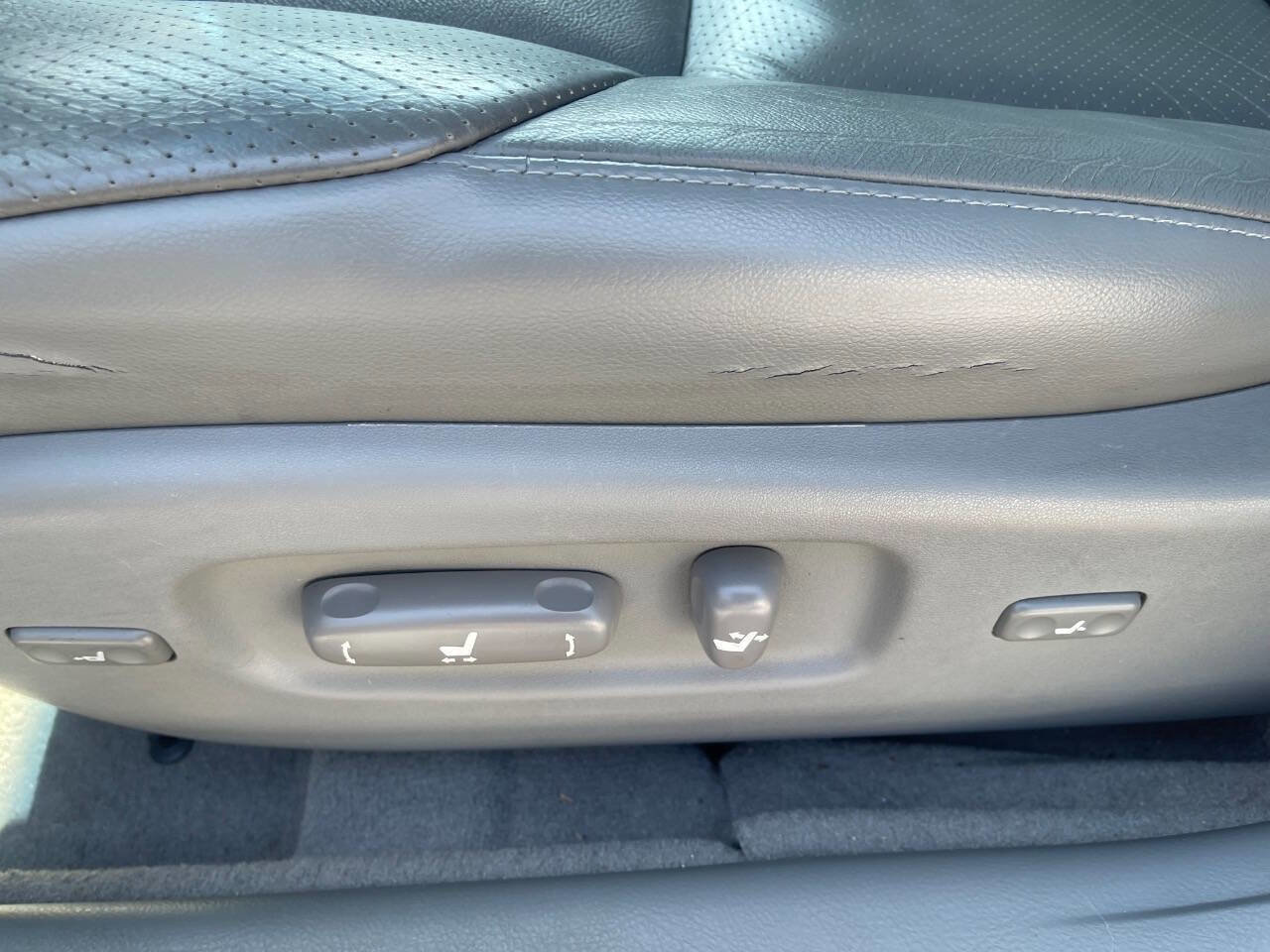 Used 2007 Toyota Avalon XL FWD image 13