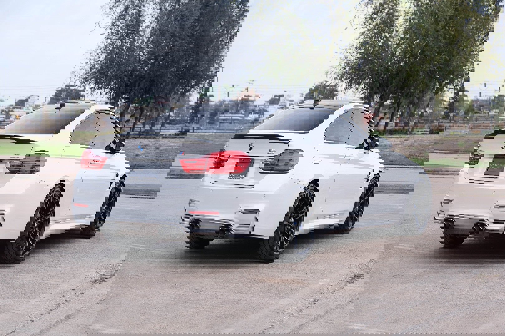 Used 2015 BMW M4 Coupe image 10