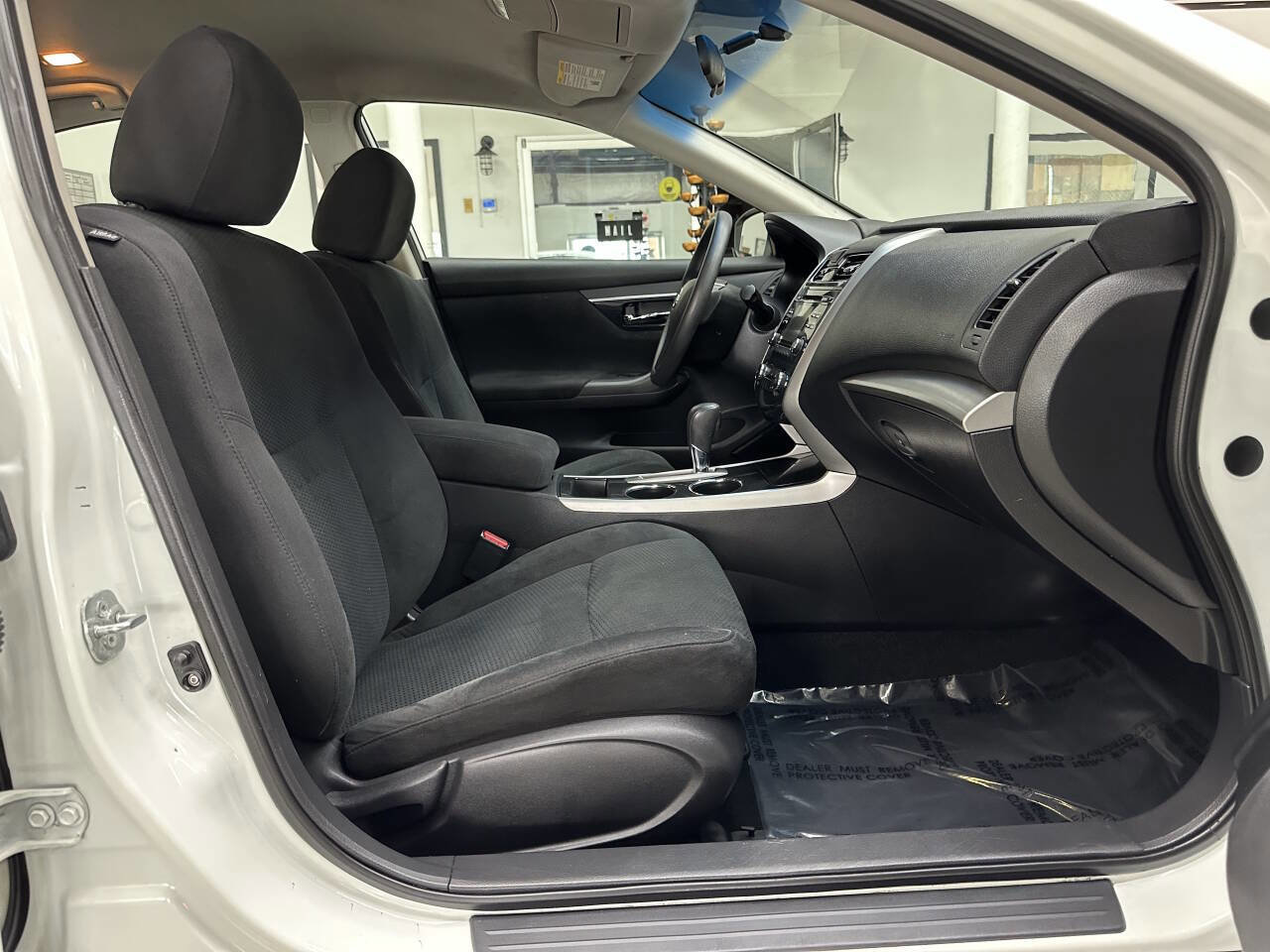 Used 2014 Nissan Altima 2.5 S w/ Display Audio Package FWD image 17
