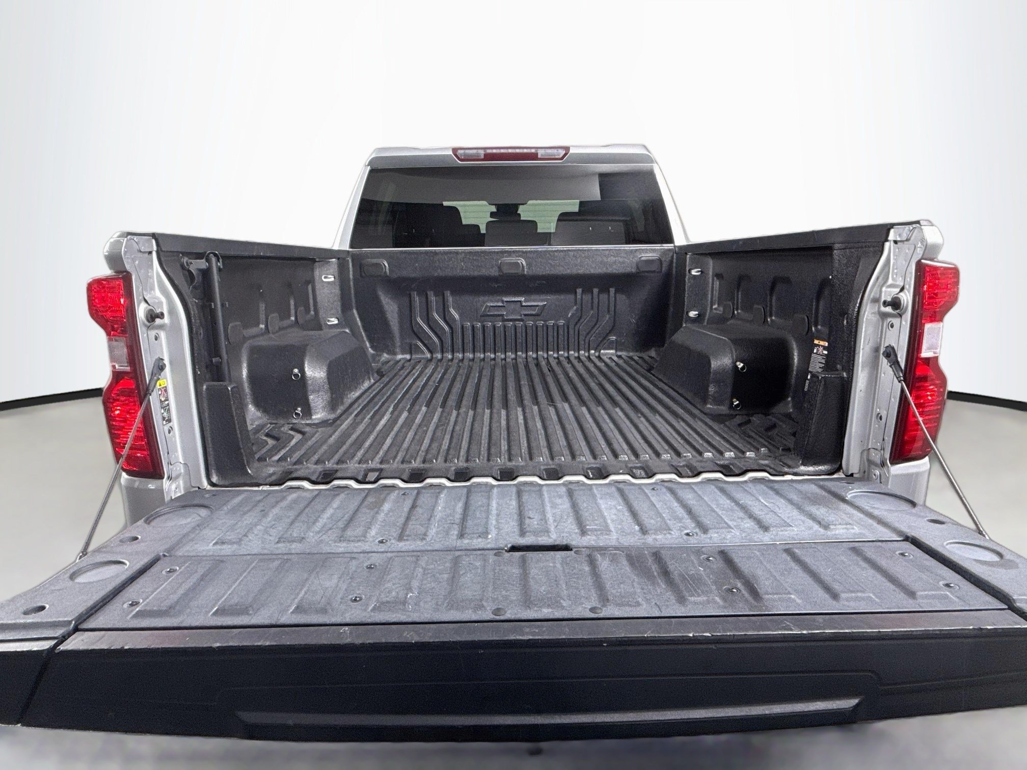Used 2022 Chevrolet Silverado 1500 LT RWD image 35