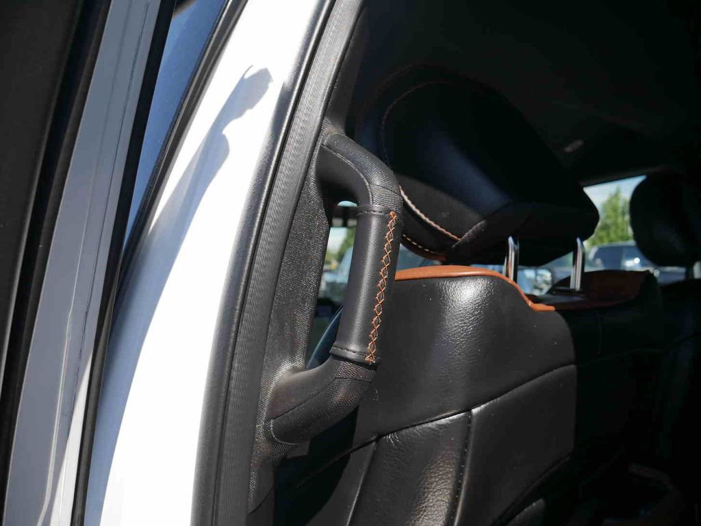 Used 2022 RAM 1500 Limited w/ Body-Colour Bumper Group image 23