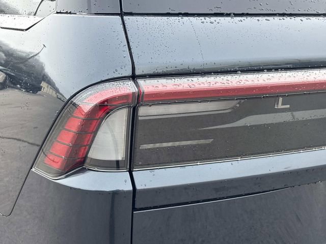 New 2026 Lincoln Navigator Reserve w/ Jet Appearance Package image 11