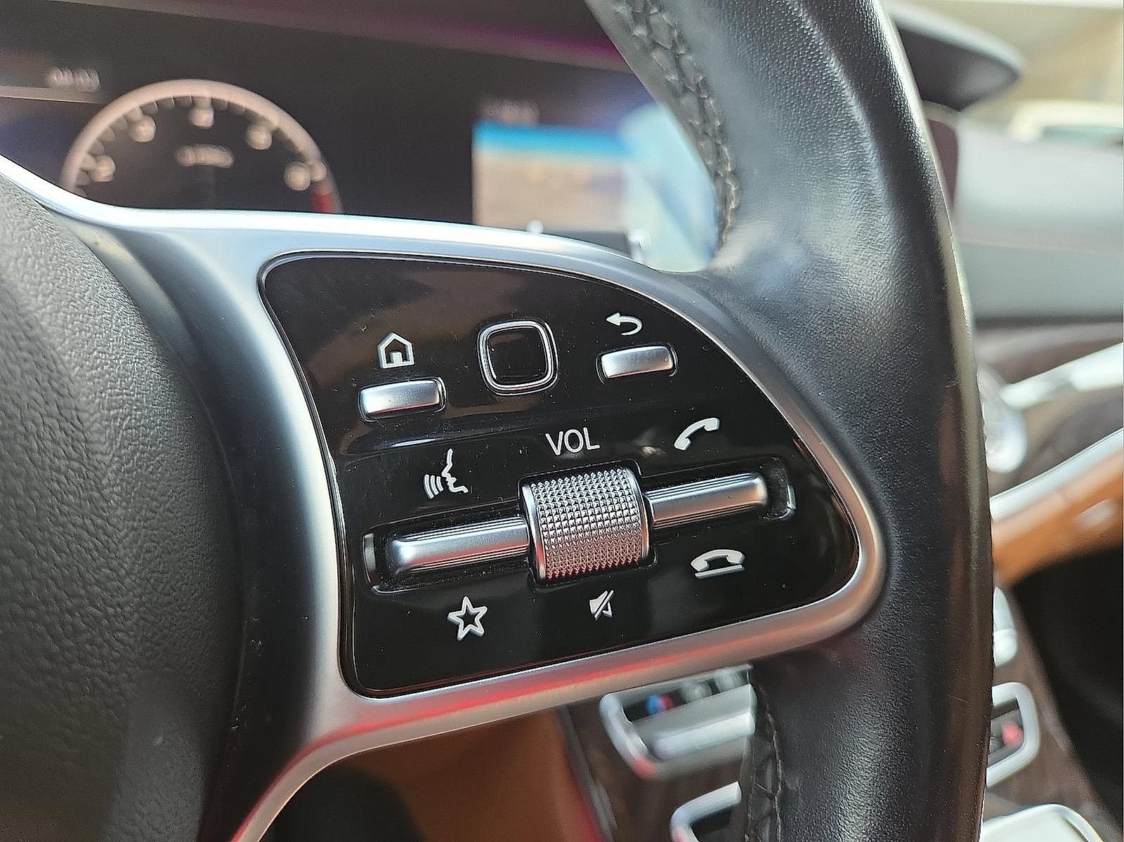 Used 2020 Mercedes-Benz E 450 Cabriolet image 18