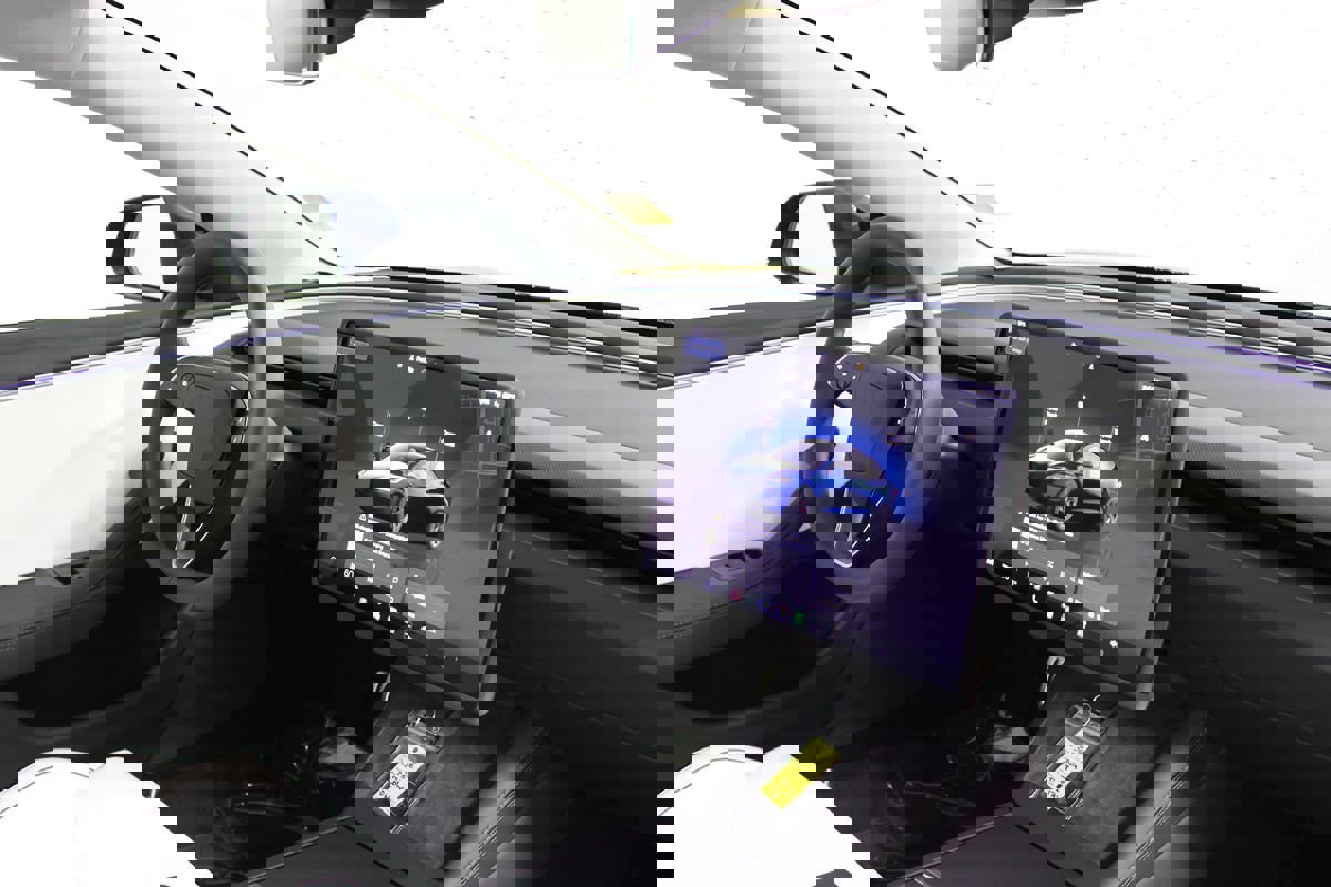 Used 2025 Tesla Model 3 Performance image 12