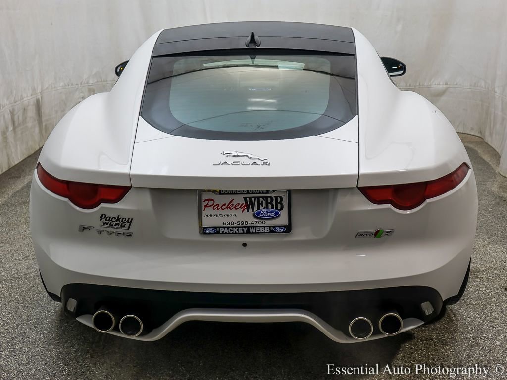 Used 2016 Jaguar F-TYPE R image 6