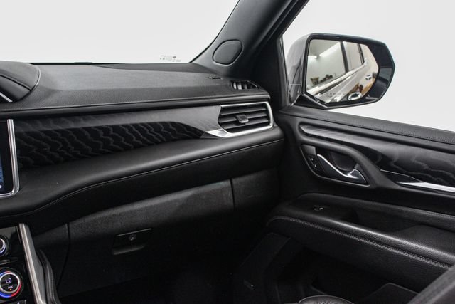 Used 2023 GMC Yukon Denali AWD/4WD image 30