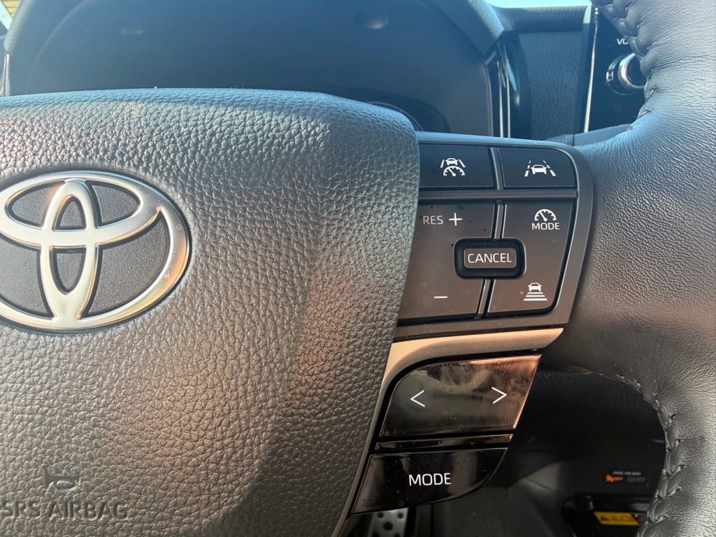 Used 2026 Toyota Camry XSE w/ Premium Package image 18