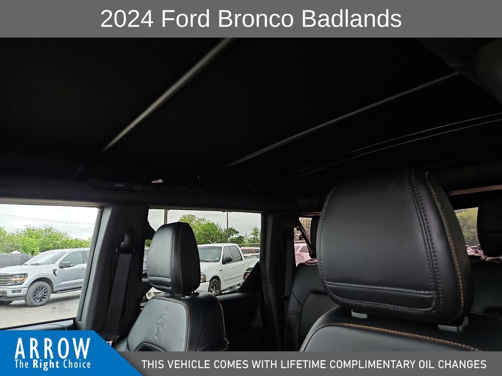 Used 2024 Ford Bronco Badlands AWD/4WD image 22