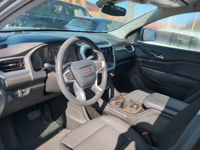 Used 2023 GMC Acadia SLE w/ Driver Convenience Package image 8