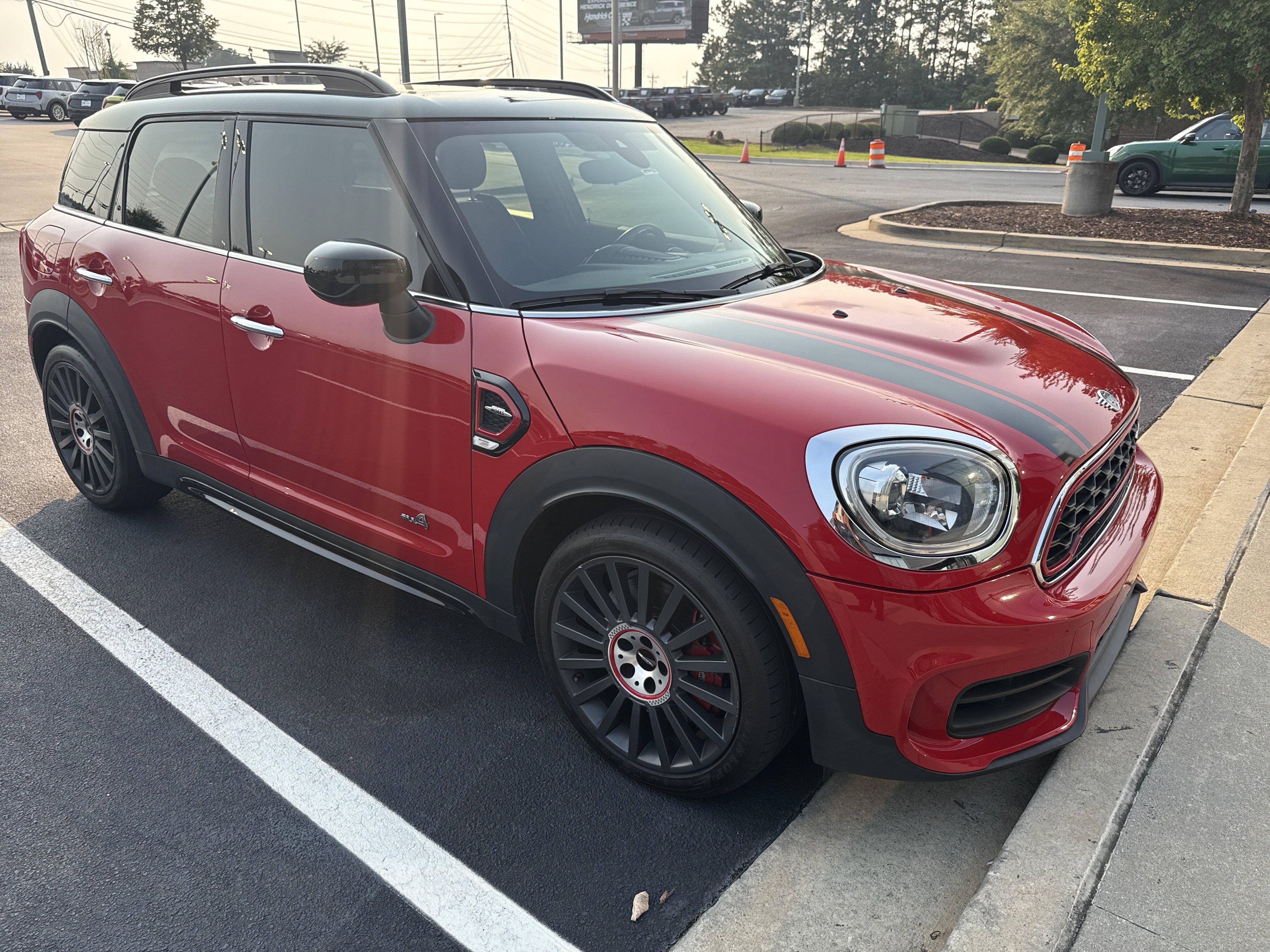 Used 2020 MINI Cooper Countryman John Cooper Works w/ Signature Upholstery Package AWD/4WD image 2