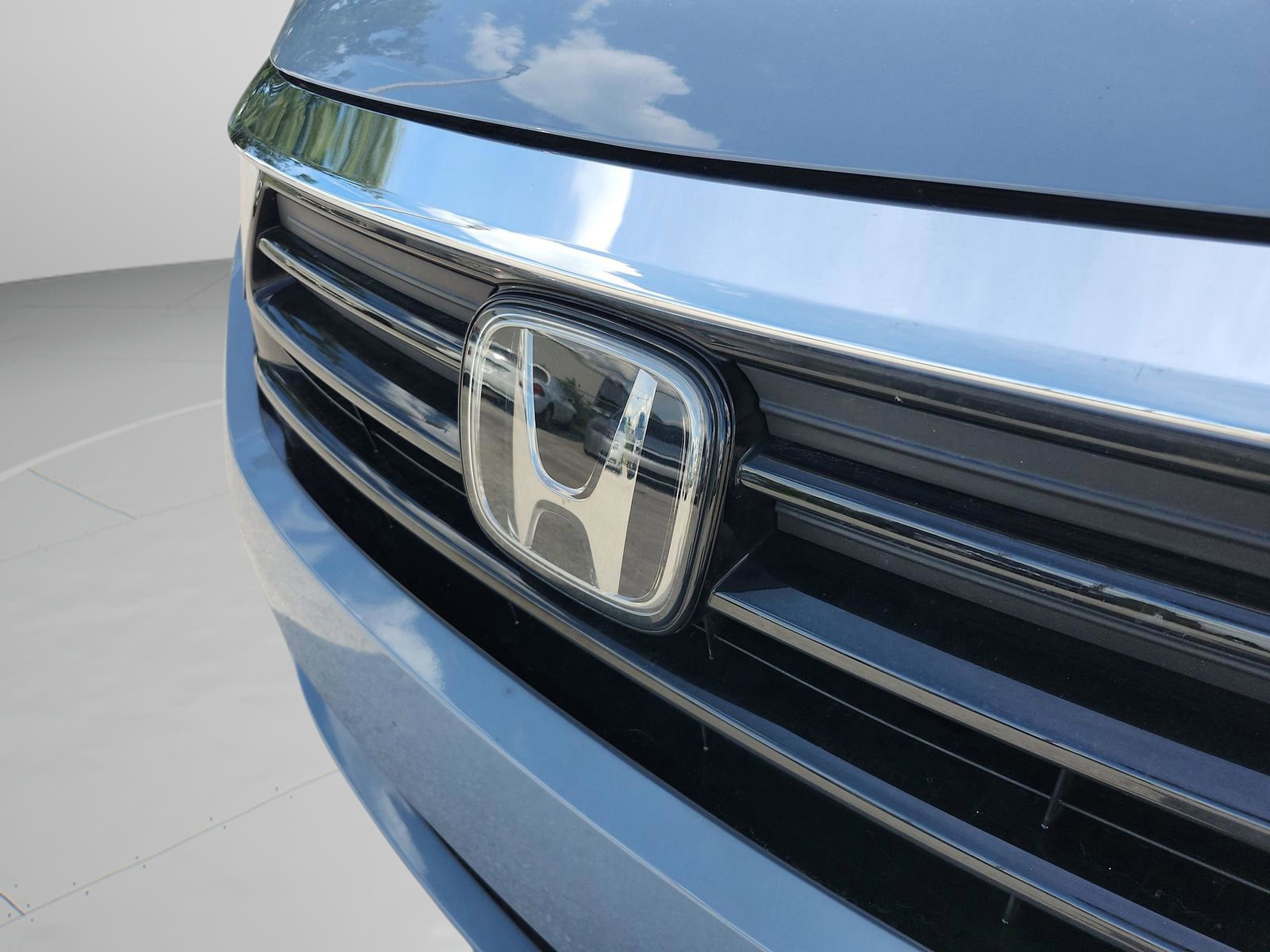 Certified 2023 Honda Odyssey Touring image 21