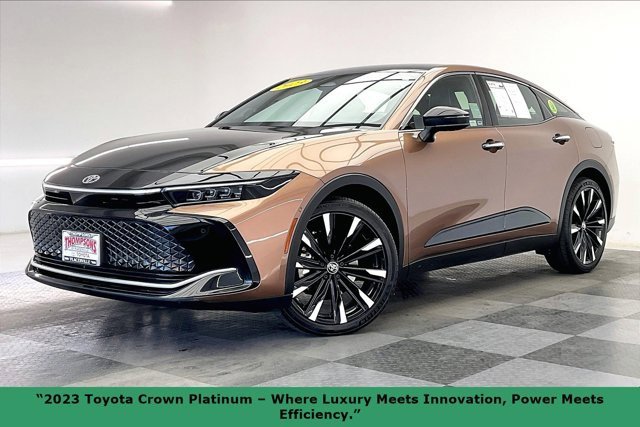 Used 2023 Toyota Crown Platinum image 12