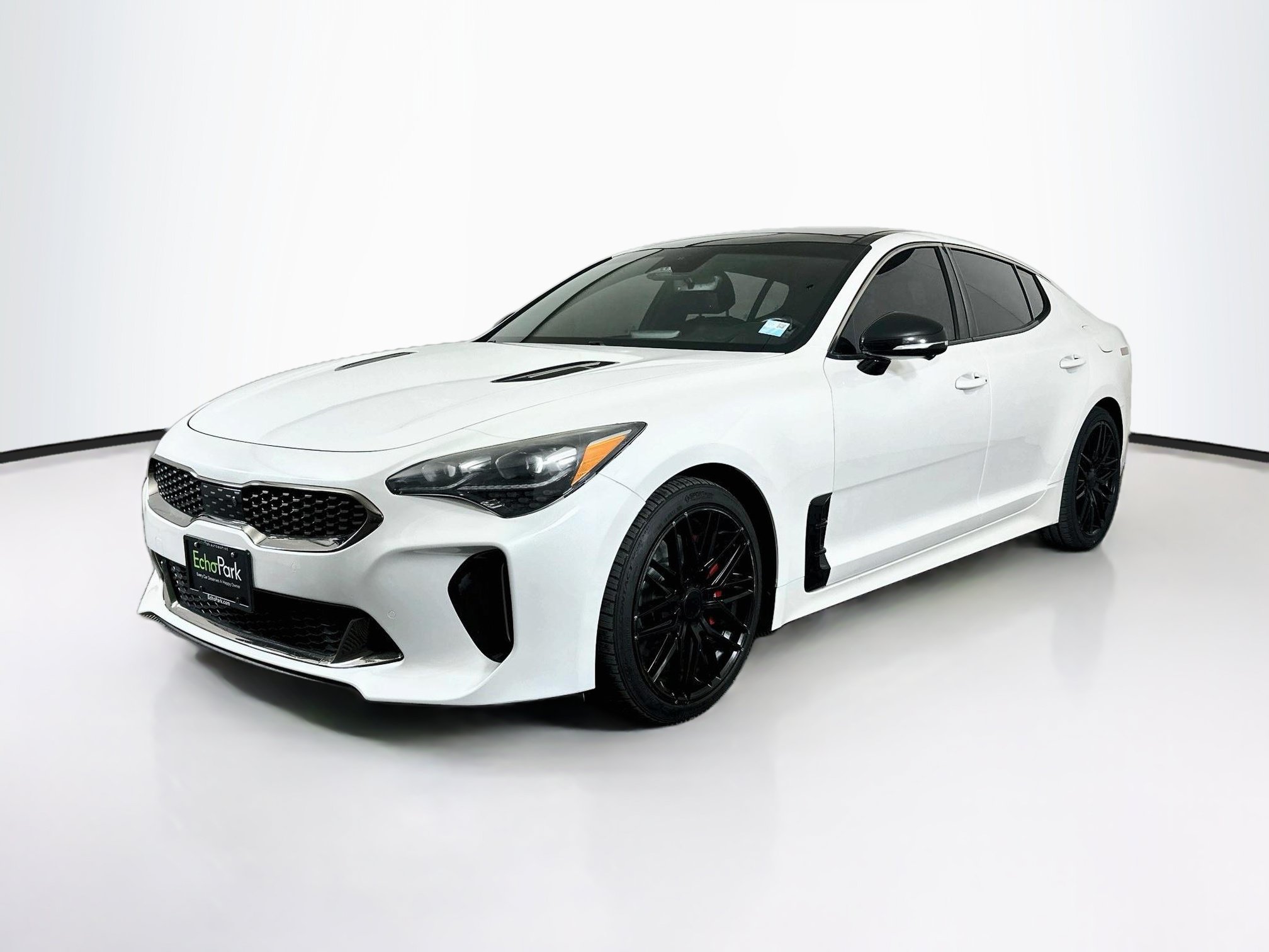 Used 2022 Kia Stinger GT2 w/ Scorpion Package RWD image 3