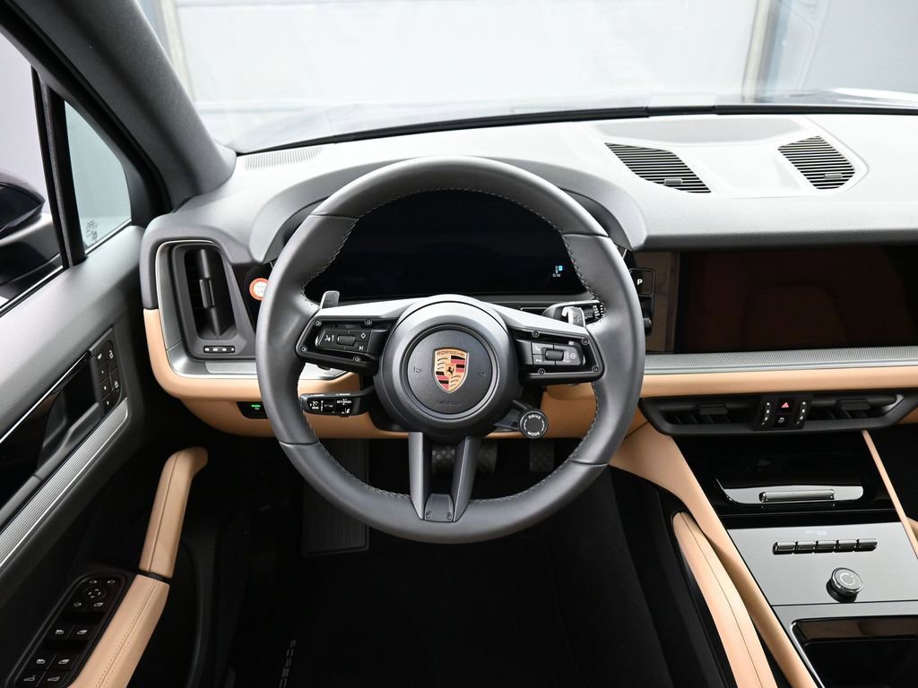 New 2026 Porsche Cayenne image 18