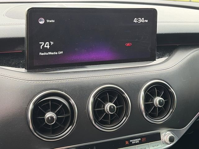 Used 2022 Kia Stinger GT2 RWD image 21