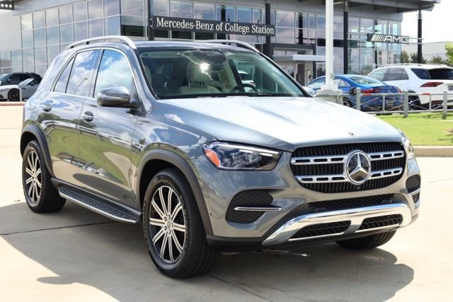 Certified 2025 Mercedes-Benz GLE 350 4MATIC image 3