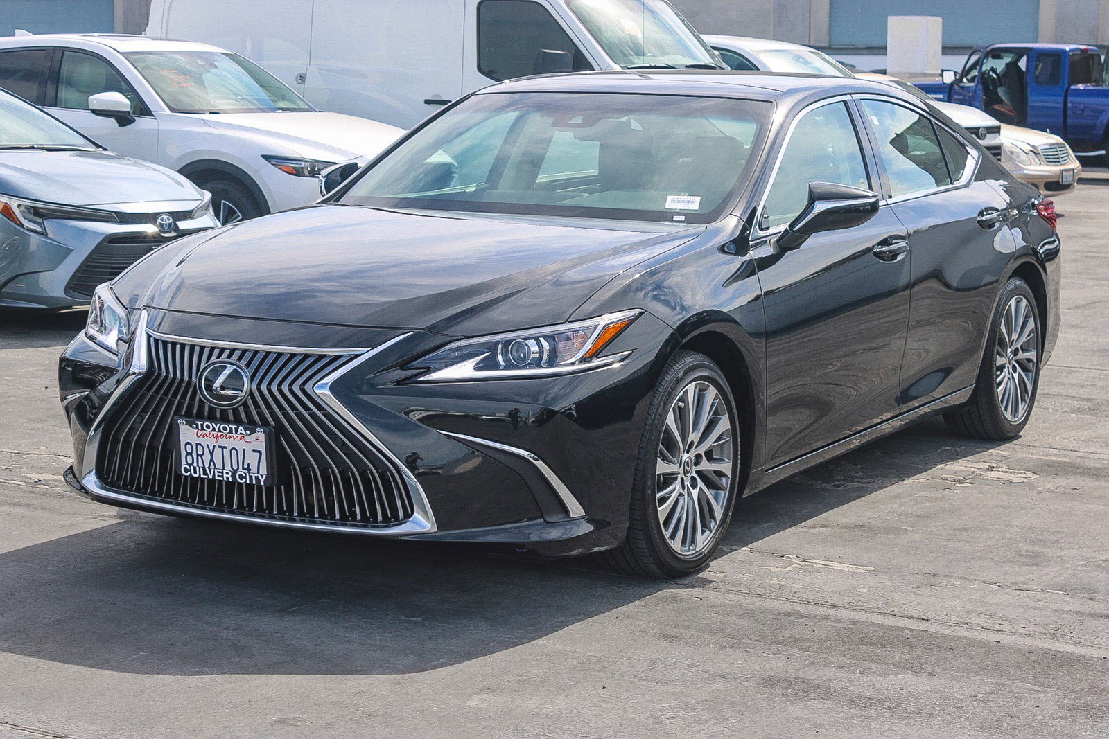 Used 2020 Lexus ES 350 w/ Premium Package image 3
