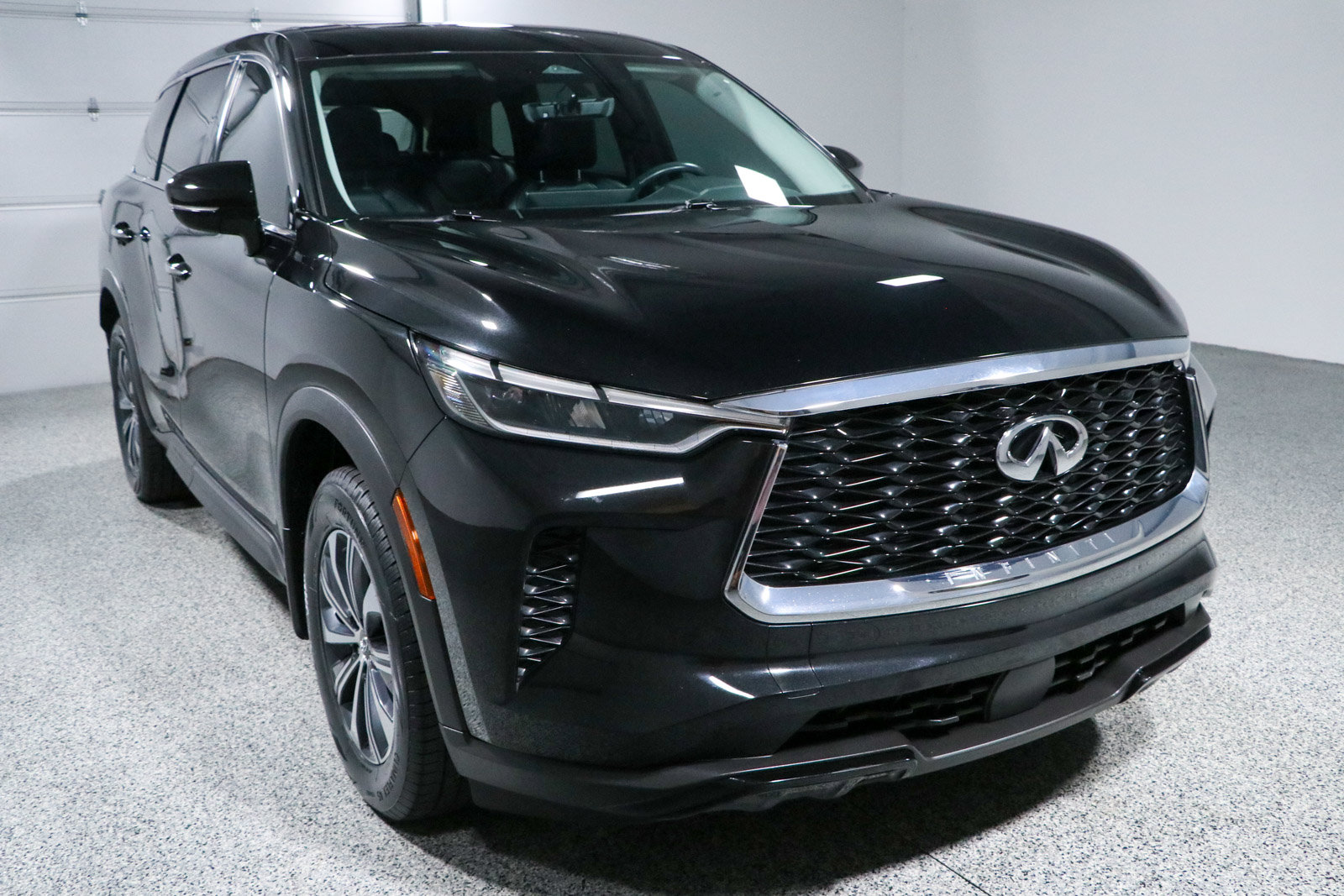 Used 2023 INFINITI QX60 Pure FWD image 5