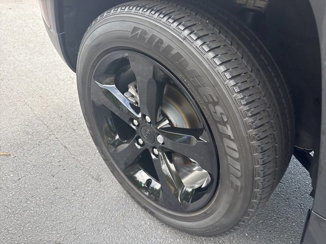 Used 2023 Jeep Grand Cherokee Altitude image 32