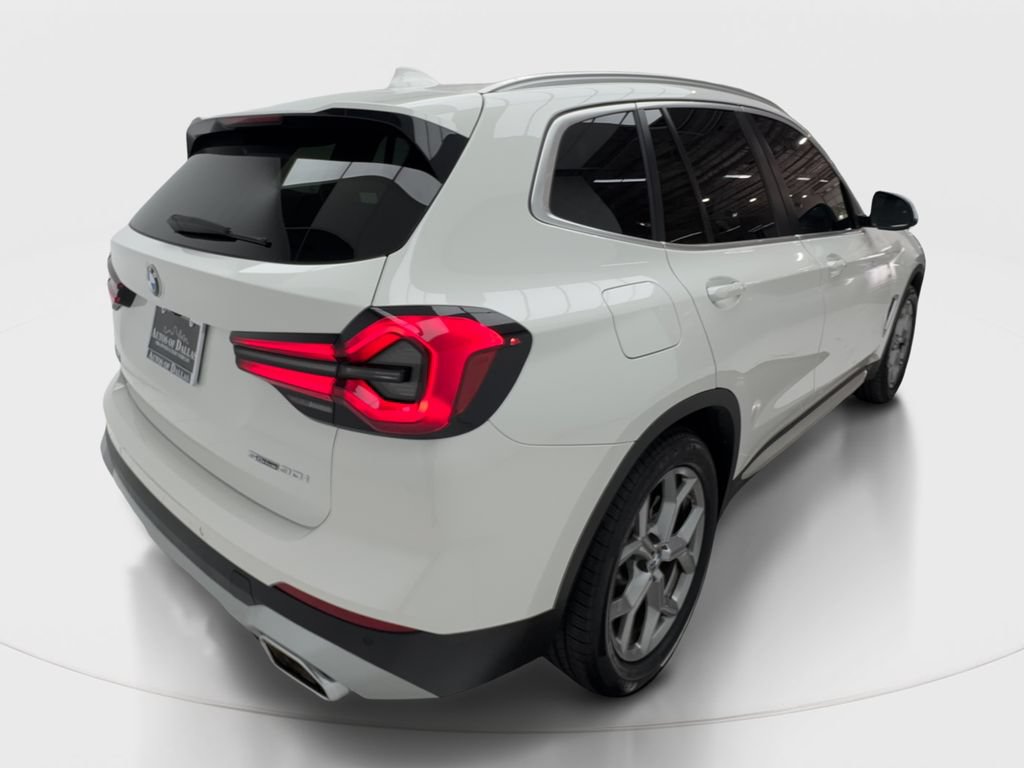 Used 2024 BMW X3 sDrive30i w/ Premium Package RWD image 7