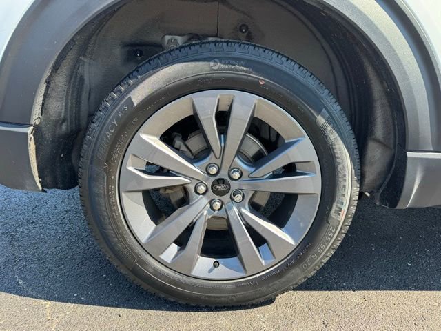 Used 2023 Ford Explorer XLT w/ Equipment Group 202A image 22