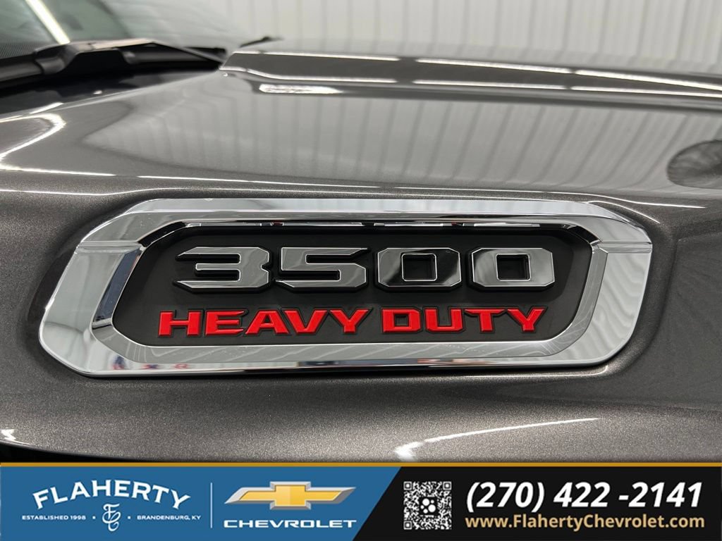 Used 2025 RAM 3500 Laramie w/ Max Tow Package AWD/4WD image 18