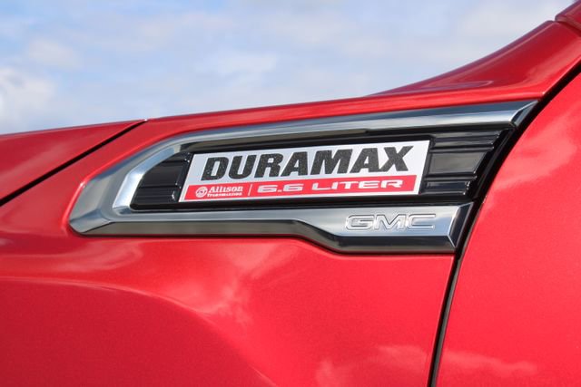 Used 2022 GMC Sierra 2500 AT4 w/ AT4 Premium Plus Package image 17