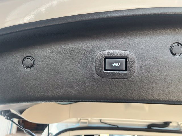 Used 2024 INFINITI QX80 Luxe AWD/4WD image 11