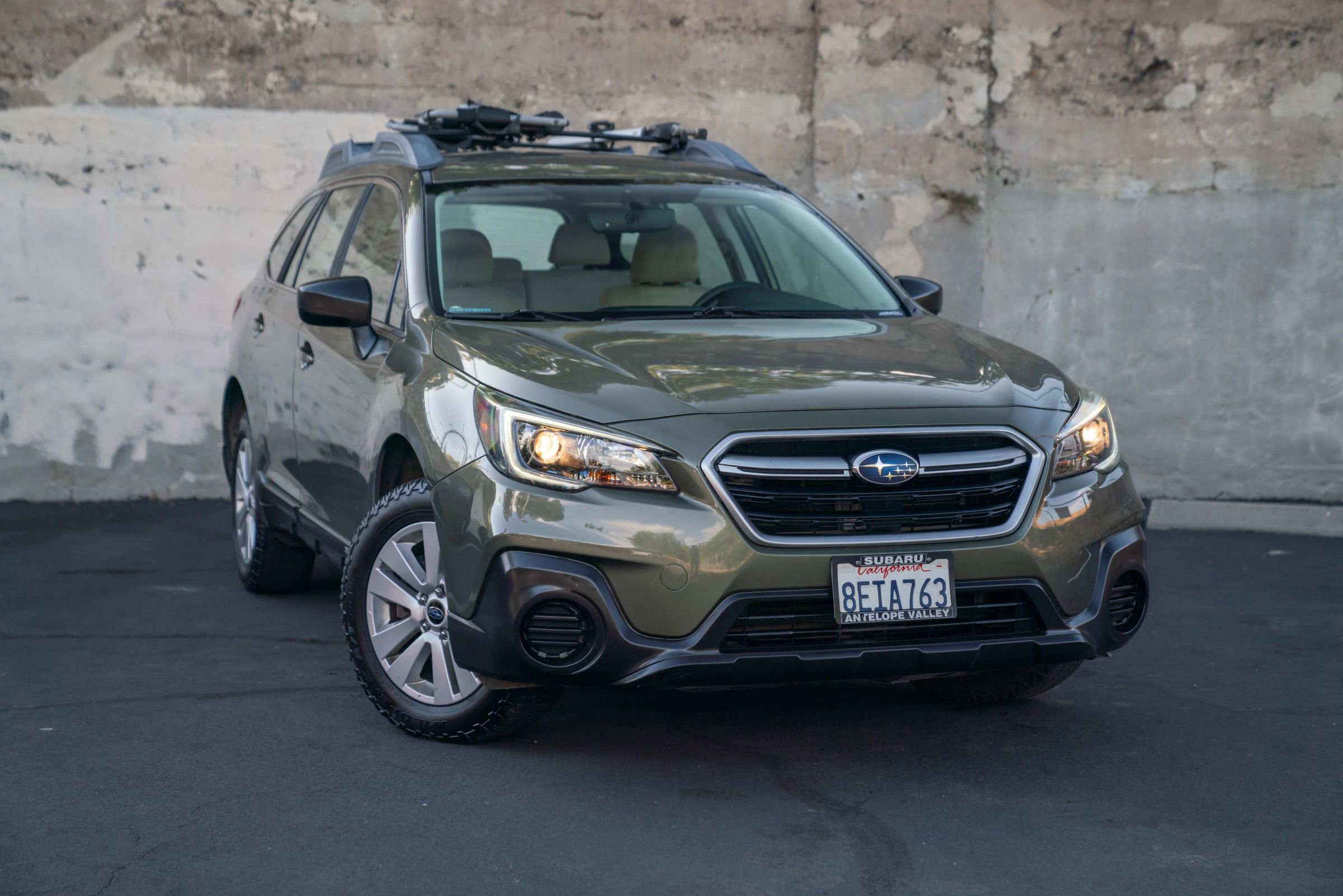 Used 2018 Subaru Outback 2.5i image 1