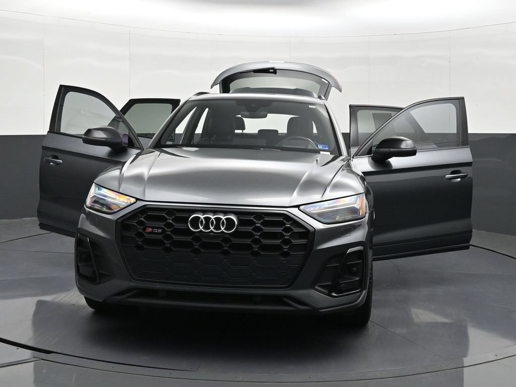 Used 2021 Audi SQ5 Prestige w/ Prestige Package AWD/4WD image 46