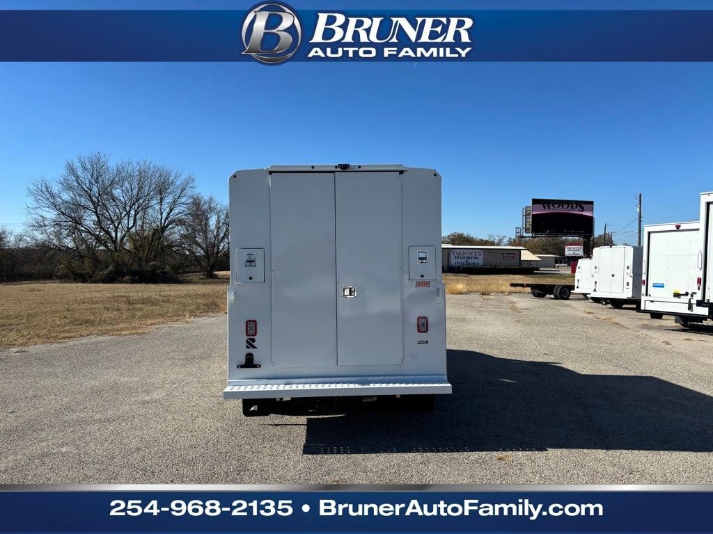 New 2025 Chevrolet Express 3500 w/ Power Convenience Package RWD image 6