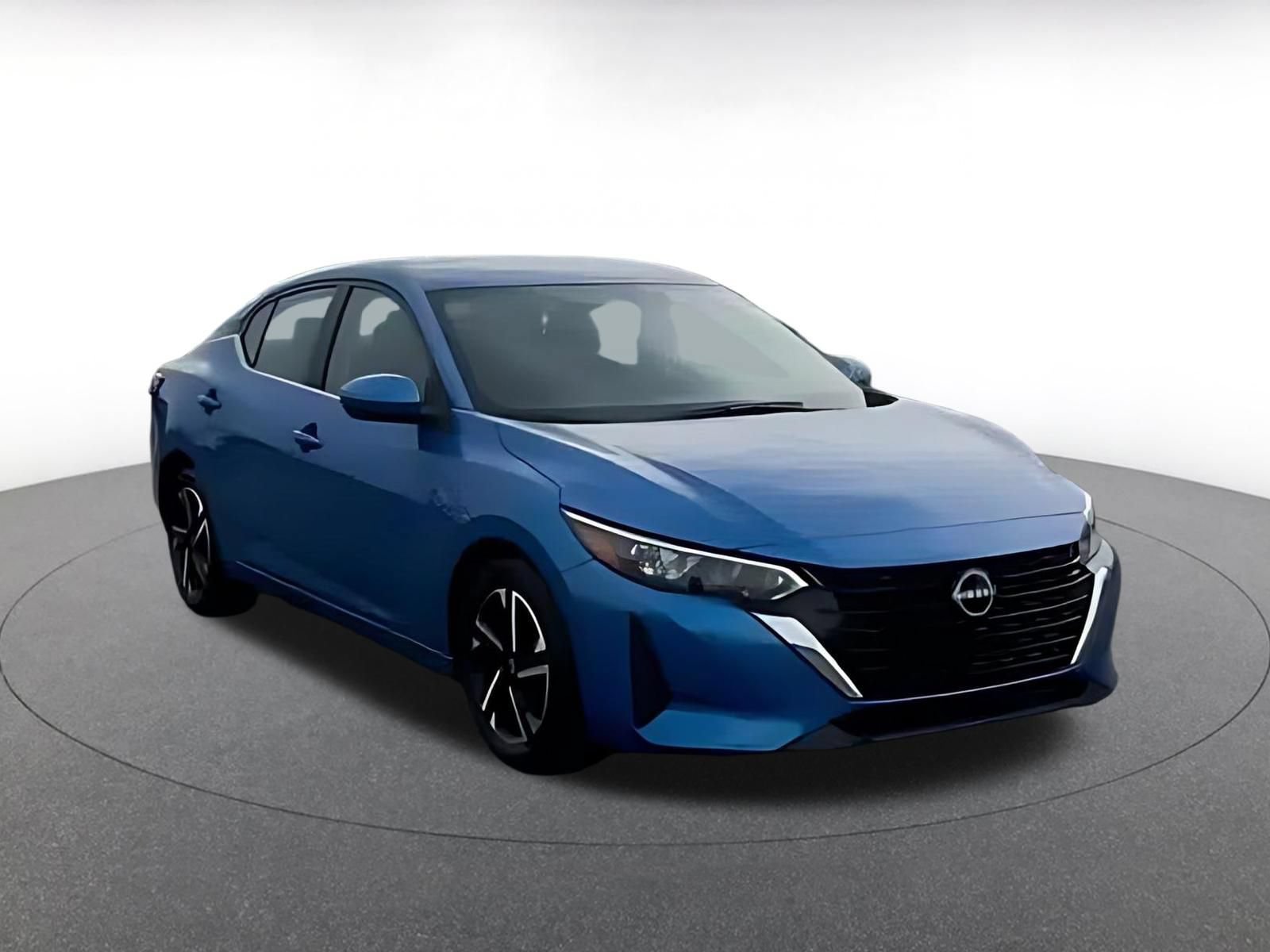 Used 2025 Nissan Sentra SV FWD image 3