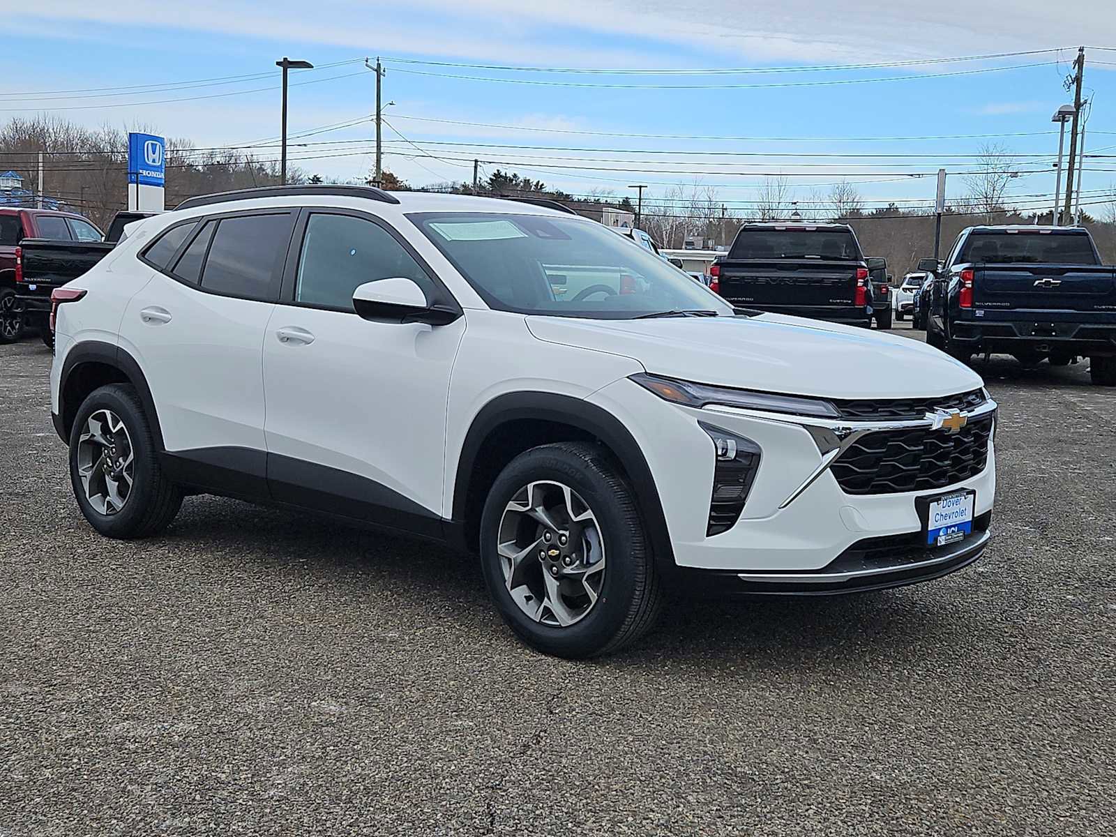 New 2026 Chevrolet Trax LT w/ Driver Confidence Package image 2