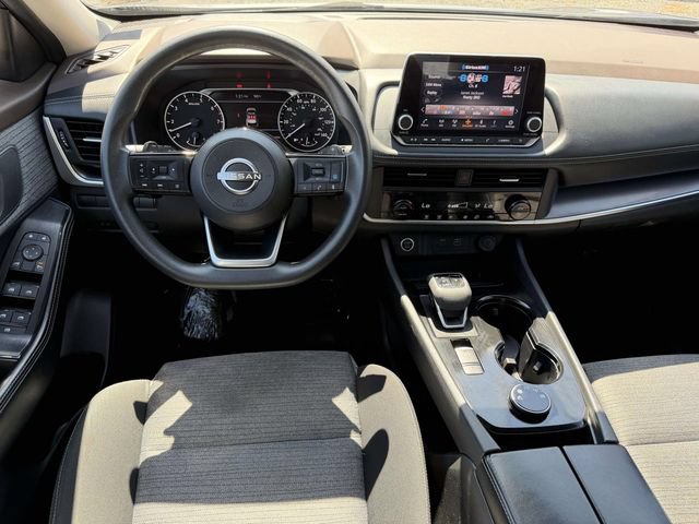 Used 2023 Nissan Rogue SV AWD/4WD image 3