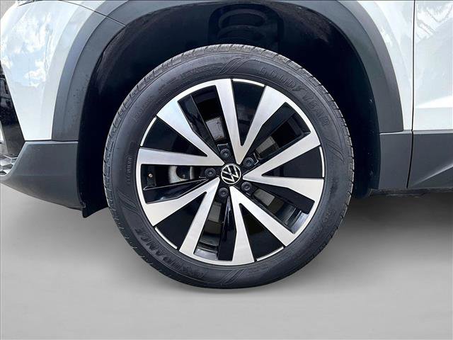 Used 2022 Volkswagen Taos SE image 10