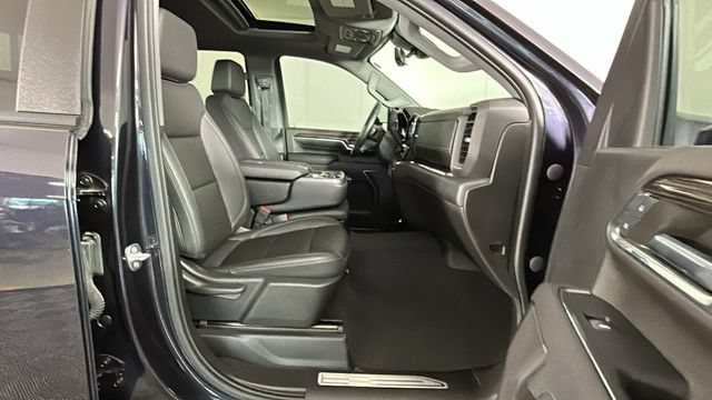 Used 2024 Chevrolet Silverado 2500 LT w/ All Star Edition AWD/4WD image 30