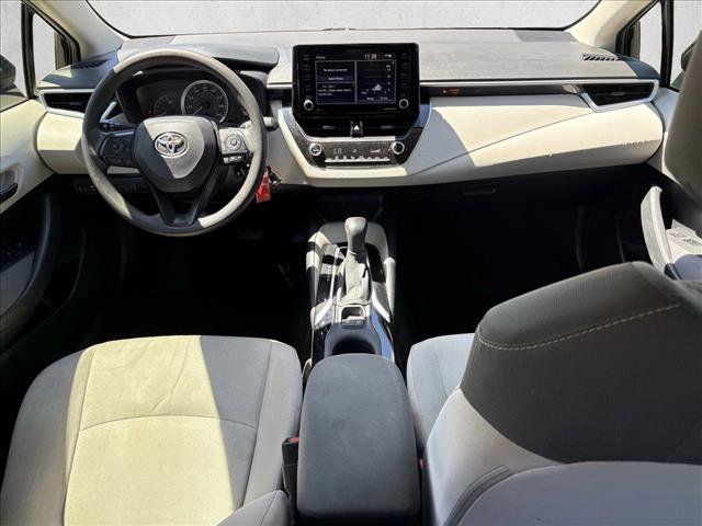 Used 2022 Toyota Corolla LE FWD image 19