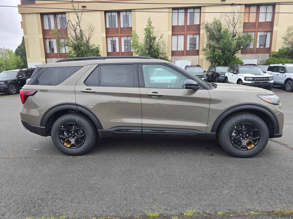 New 2026 Ford Explorer Tremor AWD/4WD image 6