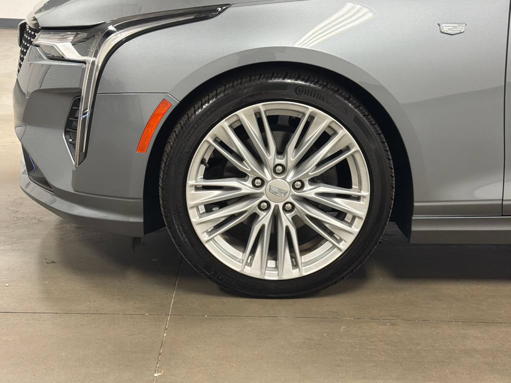 Used 2021 Cadillac CT4 Premium Luxury RWD image 11