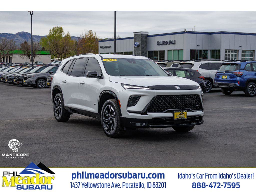 Used 2025 Buick Enclave Sport Touring w/ Power Package image 1