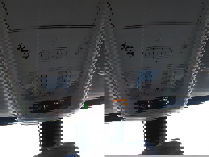 Used 2019 Cadillac XT5 Luxury FWD image 17