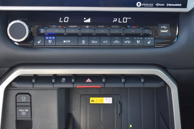 Used 2024 Toyota Tundra Limited w/ Power Package AWD/4WD image 28