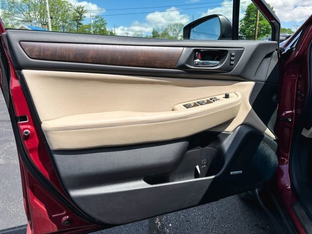 Used 2017 Subaru Outback 2.5i Limited AWD/4WD image 14
