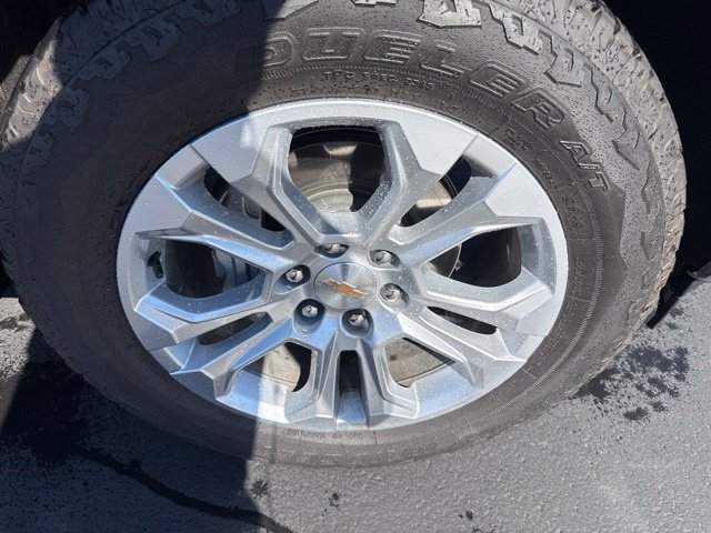Used 2026 Chevrolet Silverado 1500 LTZ AWD/4WD image 9